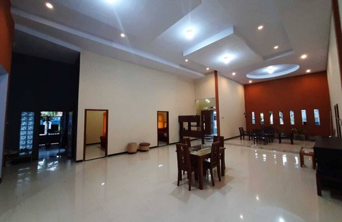 Kalipuro Bed & Breakfast | 999 KHS 2 Homestay