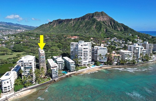 Honolulu Apartment | 9th Floor Studio with Full Kitchen and Lanai