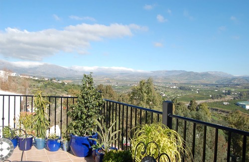 Alora Apartment | A 1 Bed Penthouse with Panoramic views of the Countryside