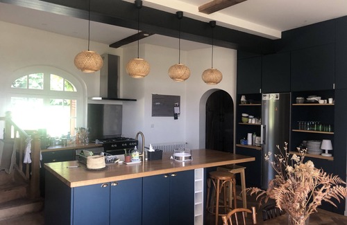 Lunas House | A 10 km de Bergerac, Maison de Campagne Avec Piscine et Tennis Privés
