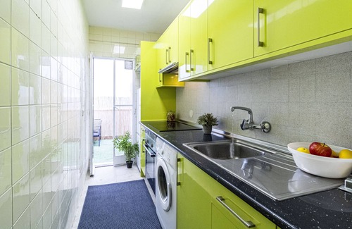 Puerta del Angel Condo | ¡A 10 Minutos del Parque de Madrid Rio! Ideal Para Estudiantes y Trabajadores