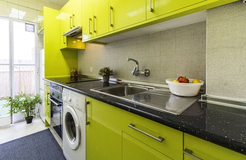 Puerta del Angel Condo | ¡A 10 Minutos del Parque de Madrid Rio! Ideal Para Estudiantes y Trabajadores