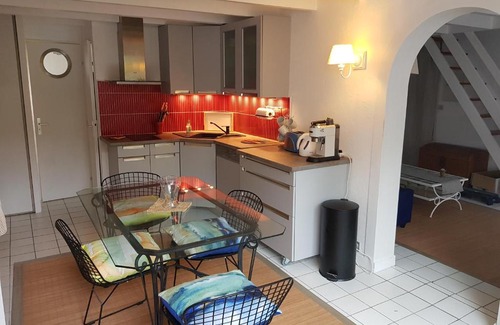 Saint-Georges-de-Didonne Apartment | A 100m de la plage, clim, Aperçu mer, wifi, 2 chambres, 2 salles de bains, 2WC