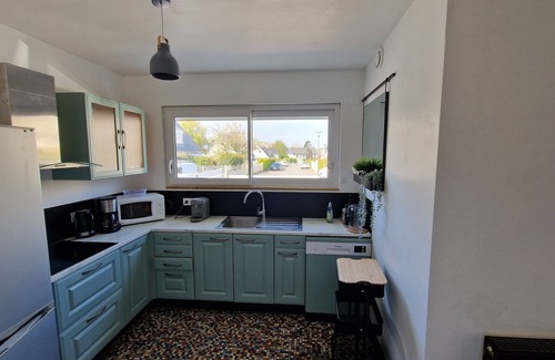 Saint-Coulomb House | A 4 kms des Plages, Maison 4 Chambres Avec Grand Jardin