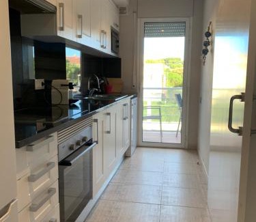 Castell-Platja d'Aro Apartment | A 600 metros de la playa con piscina, ideal para familias