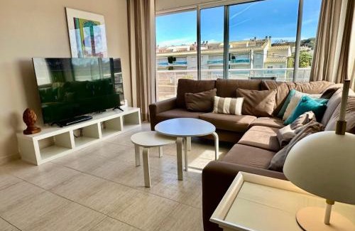 Castell-Platja d'Aro Apartment | A 600 metros de la playa con piscina, ideal para familias