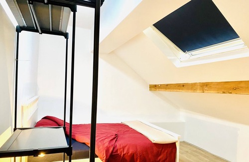Nieuwrode House | A 7 minutes de l'aéroport de Charleroi, jolie maison 4 chambres et terrasse