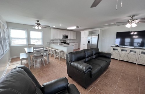 Grand Isle House | A Beach Getaway - Coastal Realty Group
