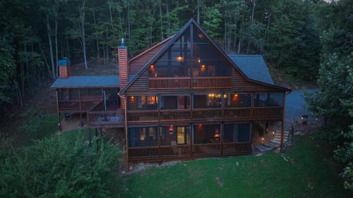 Mineral Bluff House | A Bear's Dream