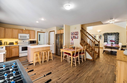 Tunkhannock Township House | A Beautiful and cozy 2 floor home in Pennsylvania.