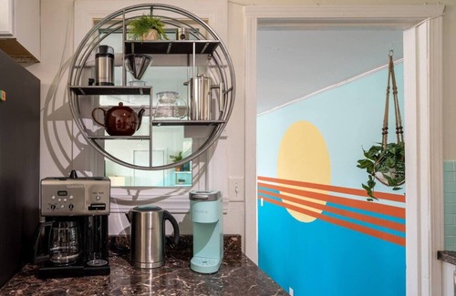 Fullerton House | A beautifully-decorated vacation home less than 5 miles to Disneyland