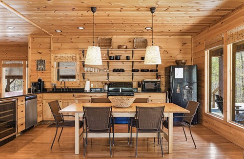 Bryson City Cabin | A Blessing- Near Nantahala Outdoor Center, Bryson City, NC