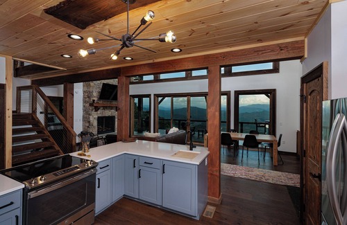 Almond Cabin | A Bougie Basecamp - Your Luxe Launchpad for Smoky Mountain Adventures!