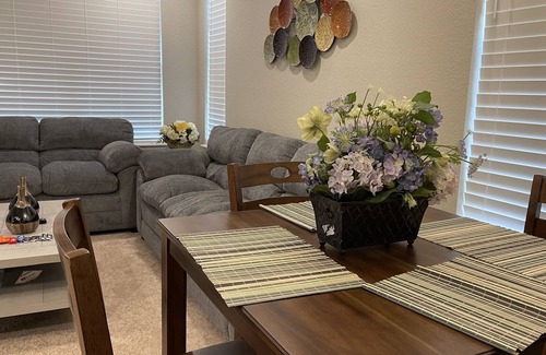 Littleton Condo | A brand new 1370 sq ft town house for luxury stay
