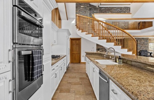 Stallion Springs House | A California Country Experience - Tehachapi