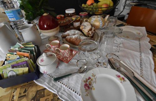 Jesi Bed & Breakfast | A Casa dell'Artista ViKi