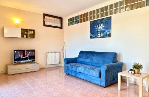 Zona XXX Castel Fusano House | A Casa di Anto - 90 mq con parcheggio interno Animal friendly