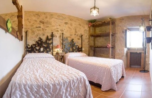 Mondariz Cottage | A Casa do Aloumiño da Auga for 6 people