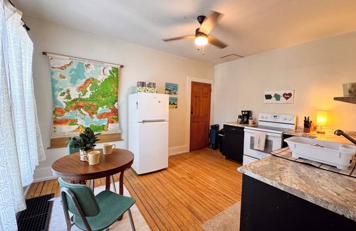 Sturgeon Bay Condo | A Charming Door County Condo in the heart of Sturgeon Bay