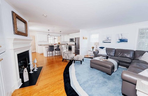 Naushop House | A Children’s Paradise