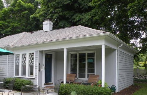 York Harbor House | A Classic New England vacation with a short walk to the beach!