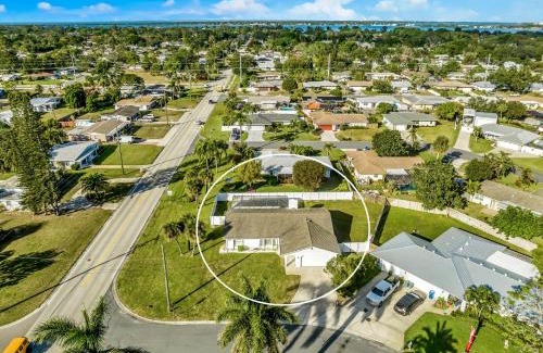 West Bradenton House | A Coastal Paradise
