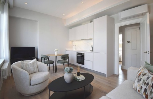Colville Apartment | A Comfort Apartments