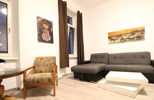 Grinzing Apartment | A comfortable, well-located Family Studio 4P PR