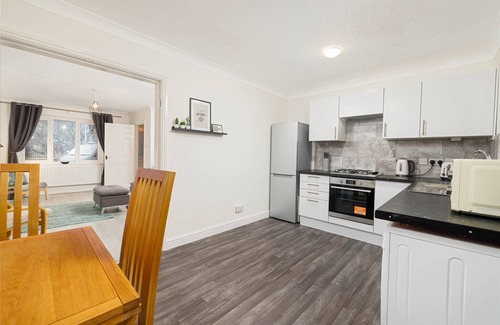 Manchester House | A contemporary detached 3 bed house