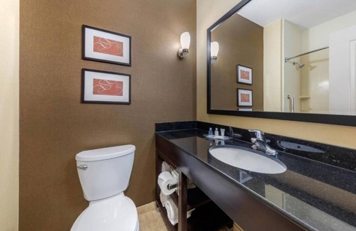 La Puente House | A convenient stay near L.A.!