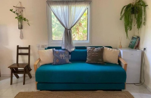Korazim Bed & Breakfast | A cosy small unit with a beautiful view to the Galilee lake