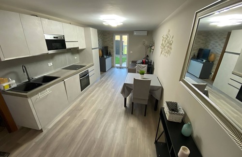 Orentano Apartment | A country nest!