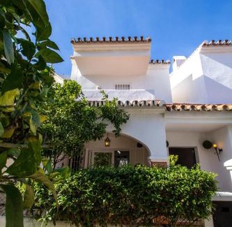 Torre de Benagalbon House | A cozy and elegant townhouse across the beach
