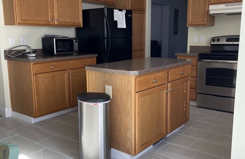 Town Bank House | A Delightful Family Retreat Steps To Delaware Bay Beaches, Pet Friendly