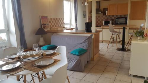 Locquirec Apartment | A deux pas du port de Locquirec