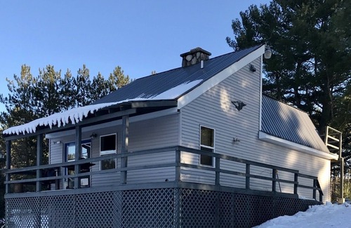 Cheboygan County House | A dream location for winter lovers