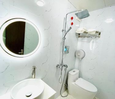 Dong Da Hotel | A&EM VILLA