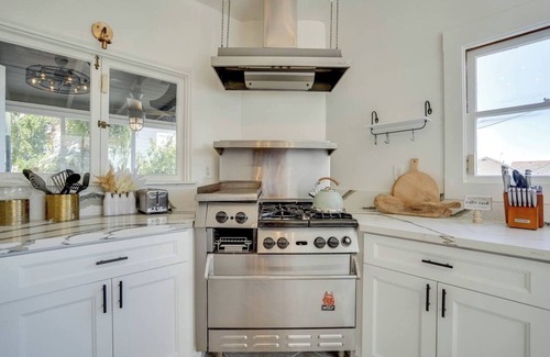 Rancho Cucamonga House | A Exquisite Vintage Rare Historical Ranch House!