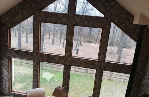 Cotter House | A family friendly, relaxing get-a-way in a serene setting.
