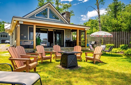 Belgrade House | A Family's Paradise: Spacious 3BR/2BA w/Game Room