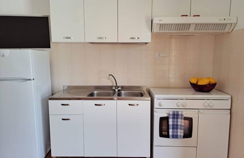 Santa Maria Apartment | A few steps from Santa Maria di Ricadi (Riviera Apt. 1)