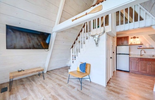 Coeur d'Alene House | A-Frame Haven with Private Beach near CDA