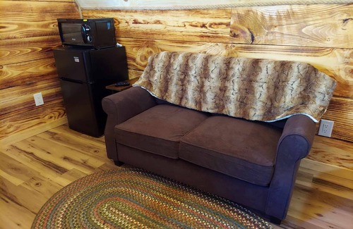 Butler Cabin | A-Frame Hideaway at Buckridge Mountain Resort - Sleeps 3 with unique bath house