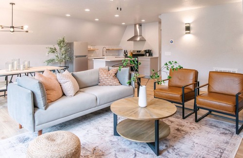 Fir Grove Estates House | A-frame Hot Tub Fire Pit Pet Friendly