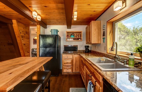 Diamond Valley Cabin | A Frame Retreat - Prescott Cabin Rentals