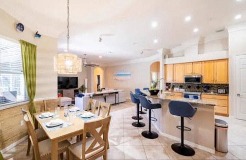 Palma Sola House | A Fun-tastic family time at AMI!