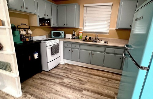 Orange Lake Village House | A.G.E. House, minutes to FL. Gulf Beaches