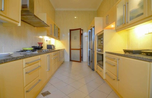 Ampang Apartment | A Generous & Cozy 5BR Unit in Ampang, FREE Parking