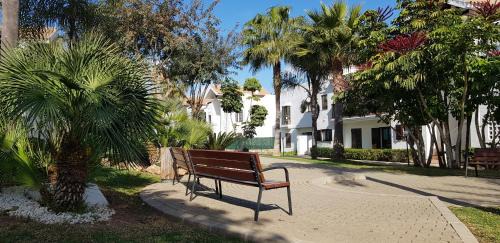 San Roque Apartment | A Golf & Beach chez Pascale et Alain