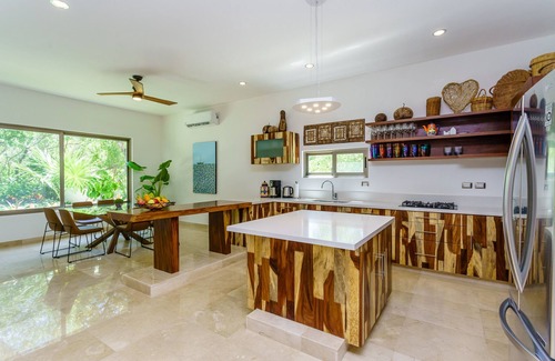 Puerto Aventuras House | A gorgeous brand new private home, private pool, on golf course